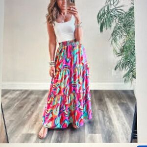 Muo color boho abstract print tiered maxi skirt w/ lit top